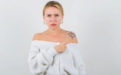 Ile kosztuje laserowe usuwanie tatuażu? Sprawdź, od czego zależy cena!